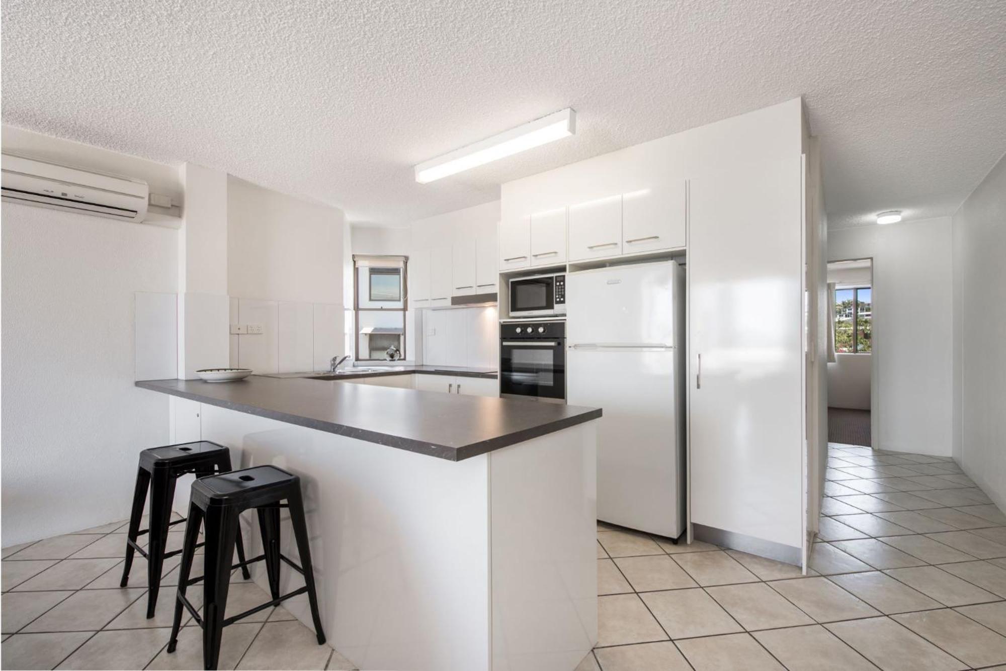 Alexandria Apartments Alexandra Headland Extérieur photo