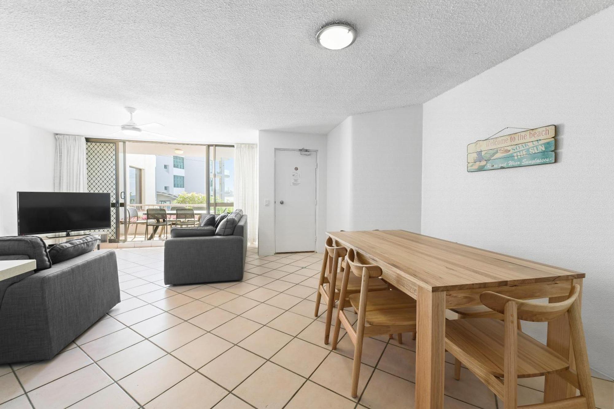 Alexandria Apartments Alexandra Headland Extérieur photo