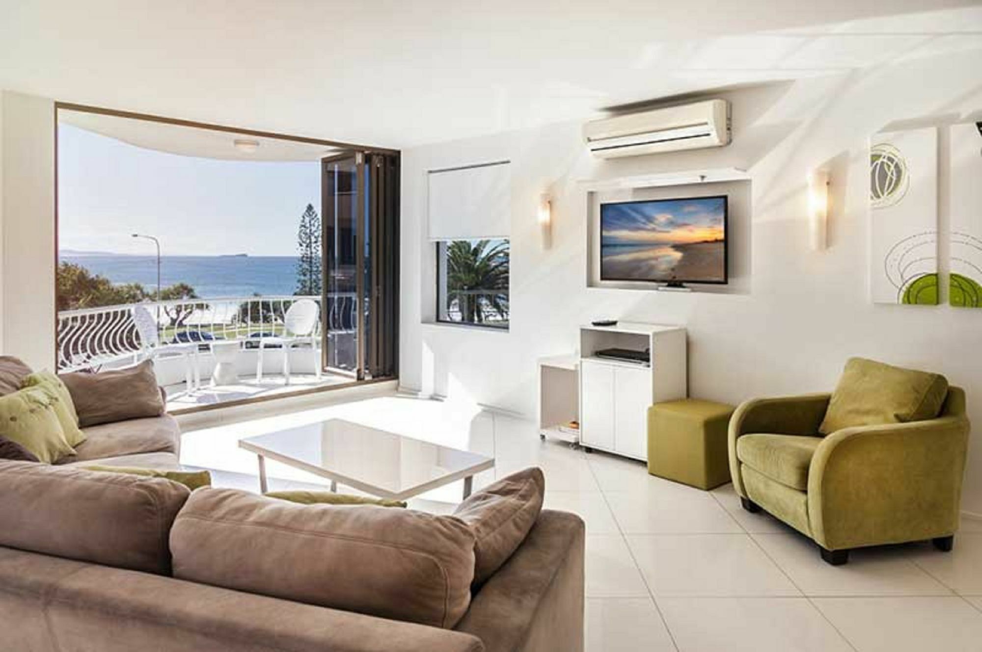 Alexandria Apartments Alexandra Headland Extérieur photo
